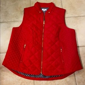 Brand new crown and ivy red vest